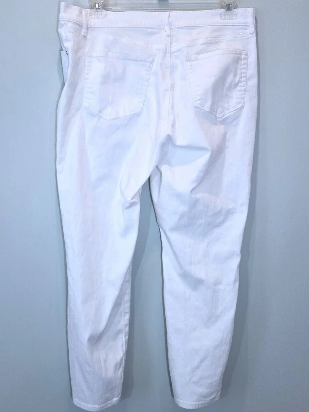 NWOT Ann Taylor LOFT Skinny Ankle White Jeans Size 14